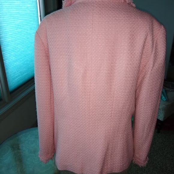 Pink Blazer - Picture 2 of 3